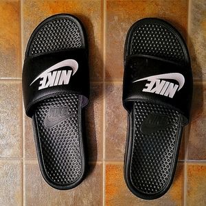 Nike slides - sz 13